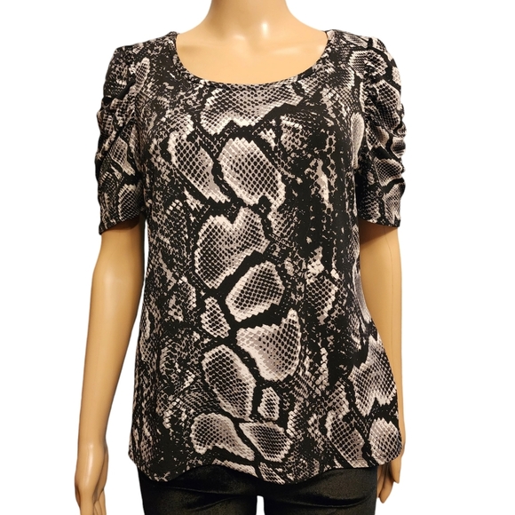Worthington Snake Print Half Puff Sleeve Stretchy Blouse Size M - Picture 1 of 9